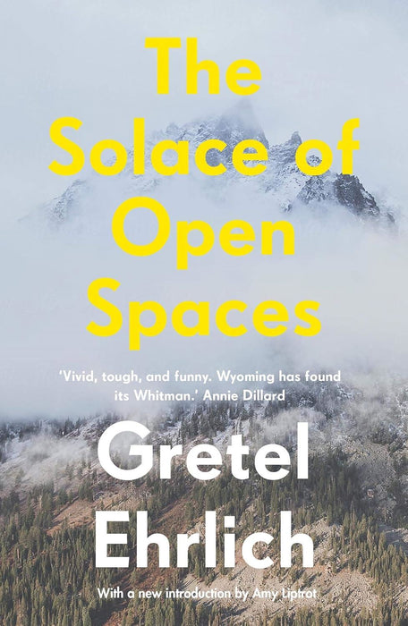 The Solace of Open Spaces (with an introduction by Amy Liptrot)